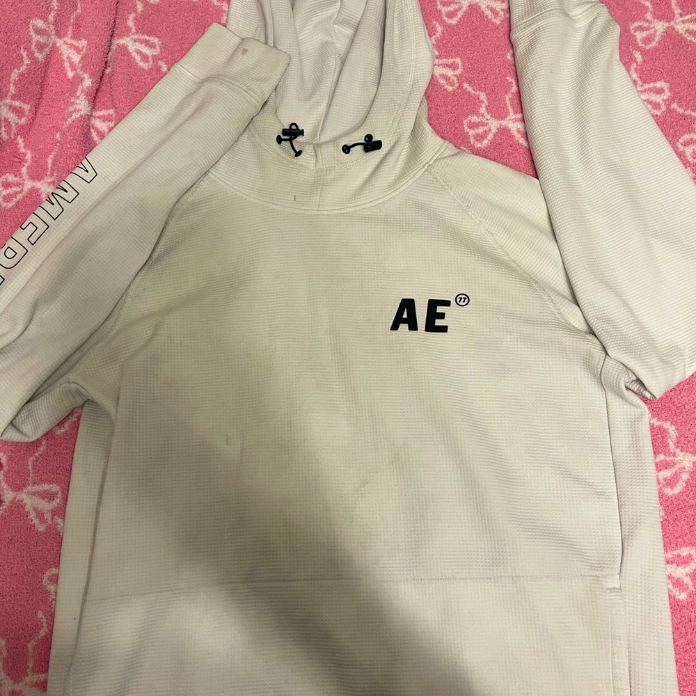 AE White Hoodie